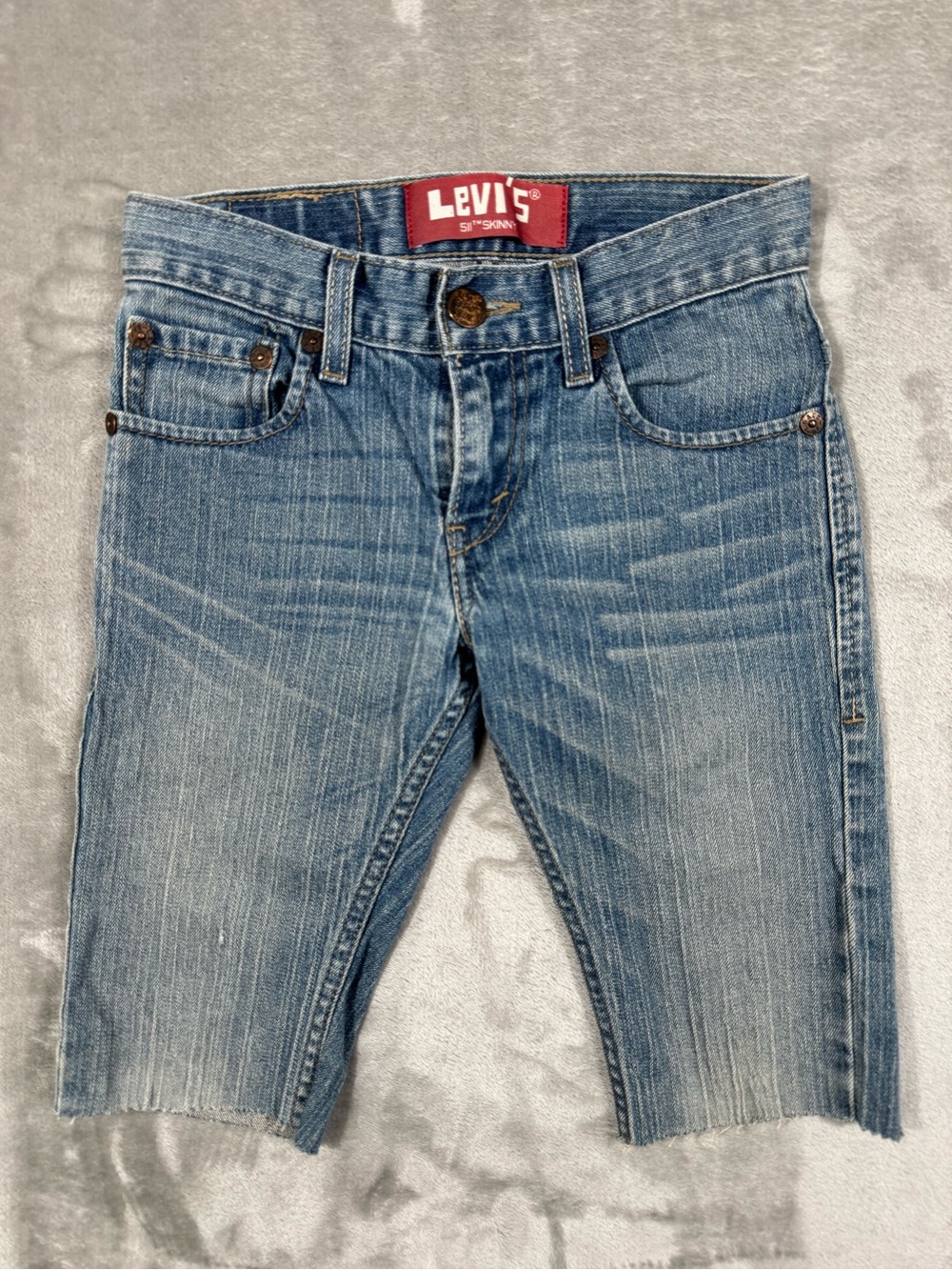 Levis 511 Skinny Womens 8 Reg 24x11 Bermuda Cutoffs Jean Shorts Hipster Punk